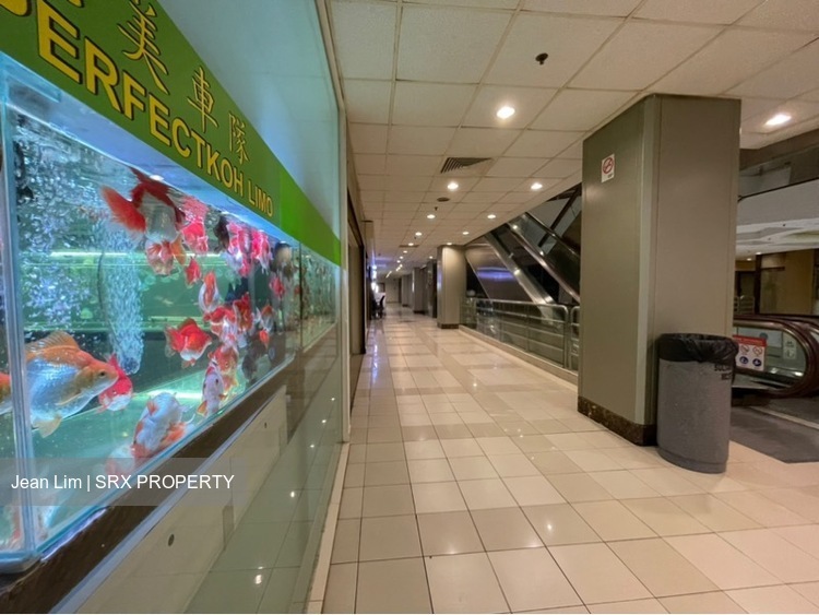 Sultan Plaza (D7), Retail #482861811